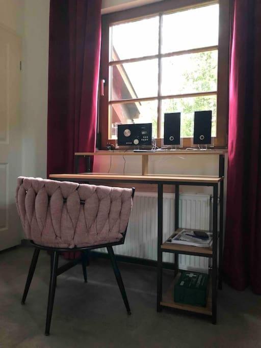 Willkommen Im Casa Felice, Der Wohlfuehl Oase Mit Balkon, 4 Betten Und Homeoffice Platz Aidlingen Εξωτερικό φωτογραφία