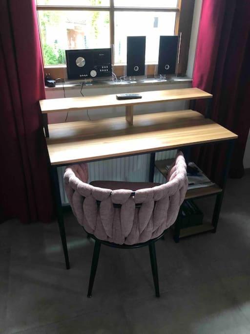 Willkommen Im Casa Felice, Der Wohlfuehl Oase Mit Balkon, 4 Betten Und Homeoffice Platz Aidlingen Εξωτερικό φωτογραφία